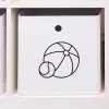 Leksakslåda märkt med symbol för bollar