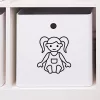 Leksakslåda märkt med symbol för dockor